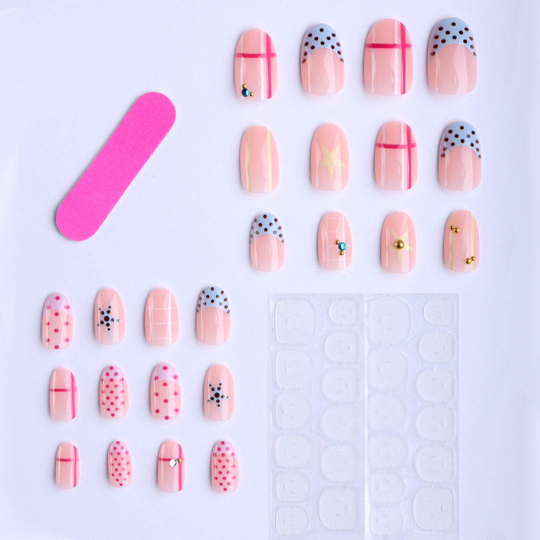 Artificial fingernails with creative geometric accents Bowlift