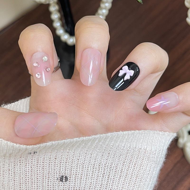 Detailed Artistic Press-On Nail Set Bowlift