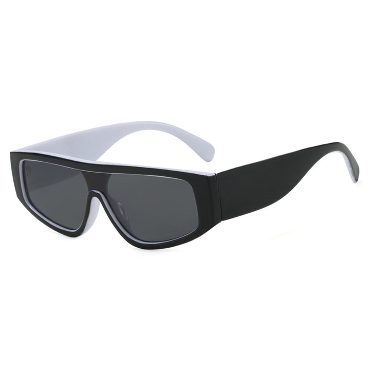 Women's fashionable sports sunglasses with an innovative design and wide frame Bowlift