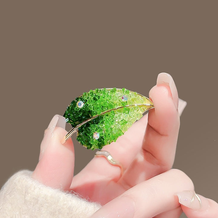 Elegant Leaf Brooch Bowlift