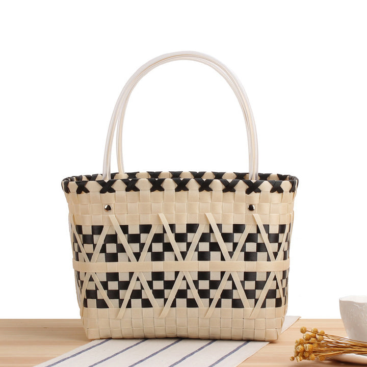 Braided shopping bag with elegant accents Bowlift