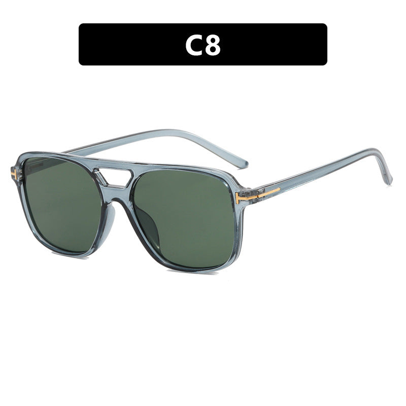 Ladies stylish sunglasses in modern rectangular design Bowlift