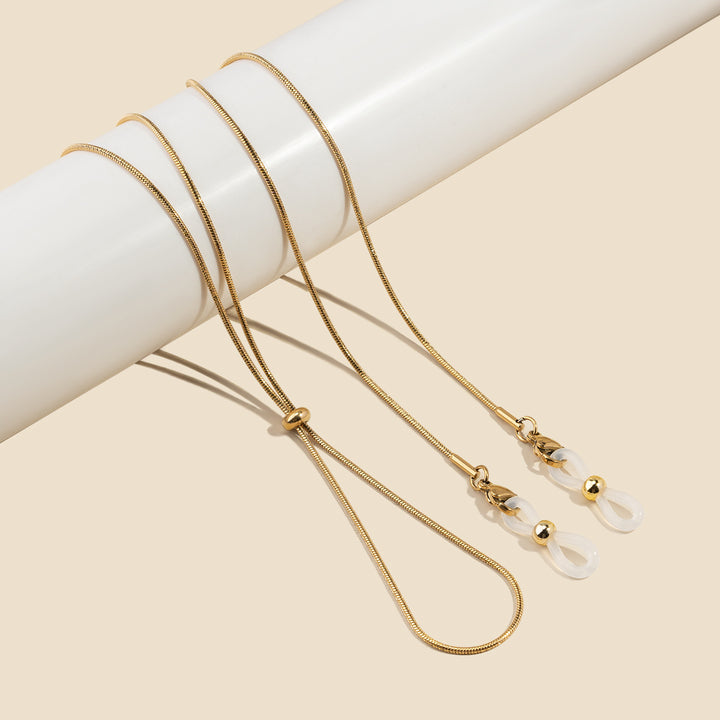 Minimalist Eyewear Chain Bowlift