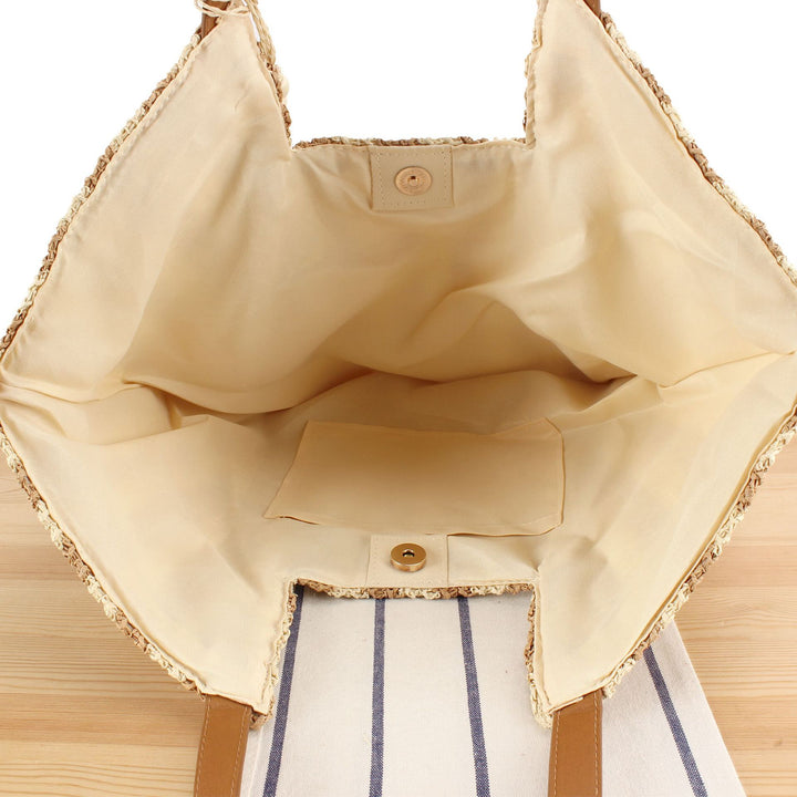 Striking Design Beach Bag Bowlift