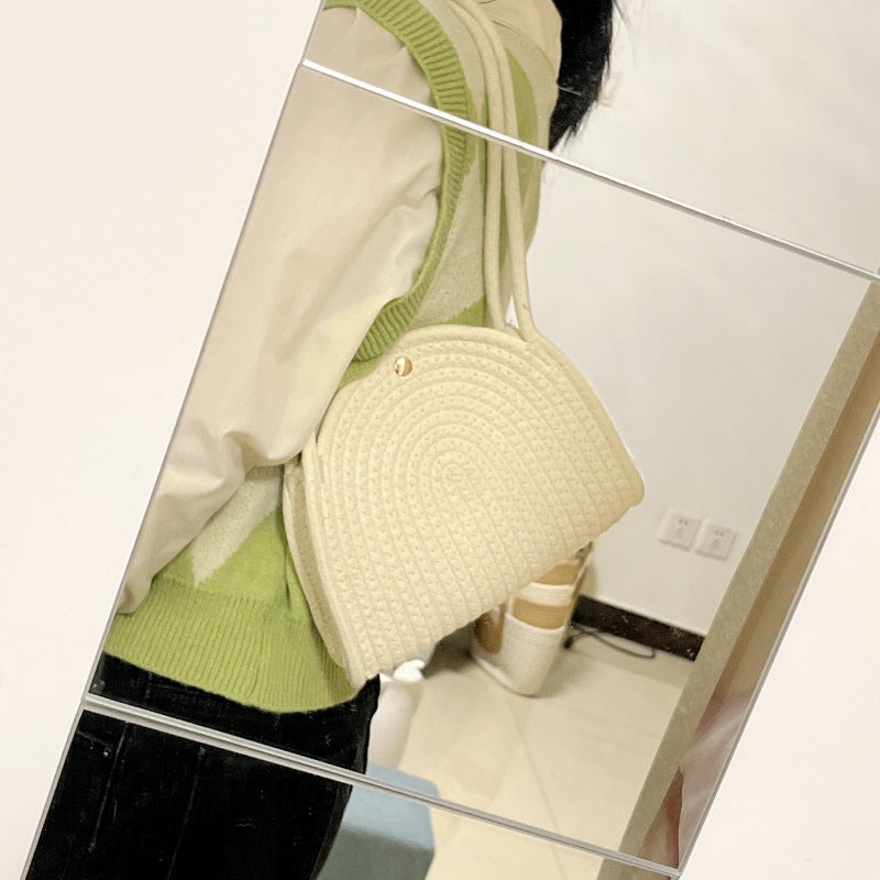 Women's fashionable shoulder bag with ribbed design Bowlift