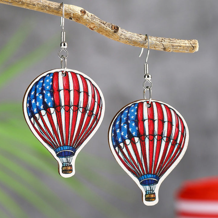 Women's handmade acrylic earrings can holder with patriotic flag motif and fish hook closure Bowlift