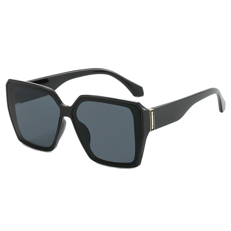 Women's stylish geometric sunglasses in urban style Bowlift