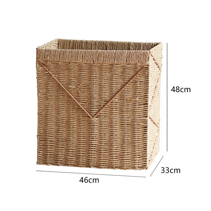 Storage basket made of braided rattan Bowlift