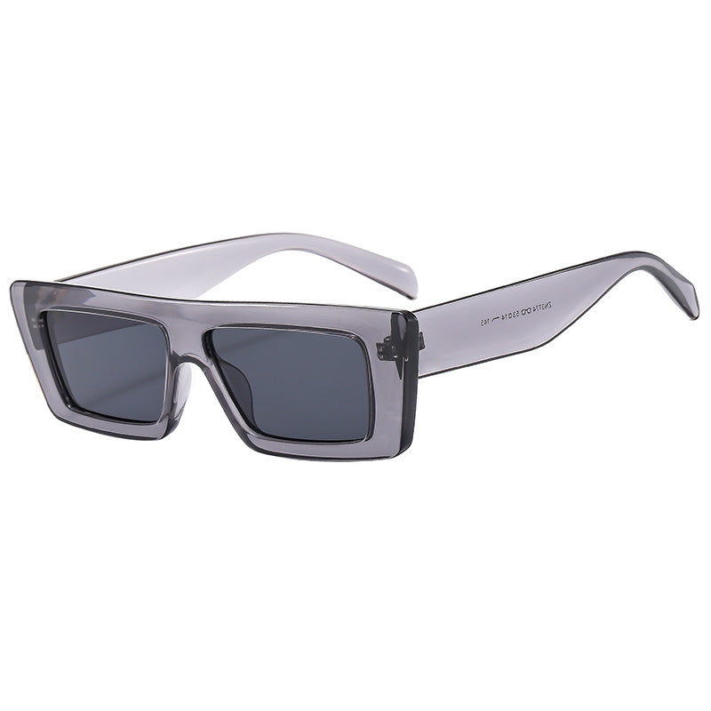 Ladies fashionable rectangular sunglasses in modern design Bowlift