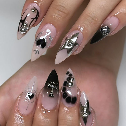 Artful Gothic nails with 3D decorations Bowlift