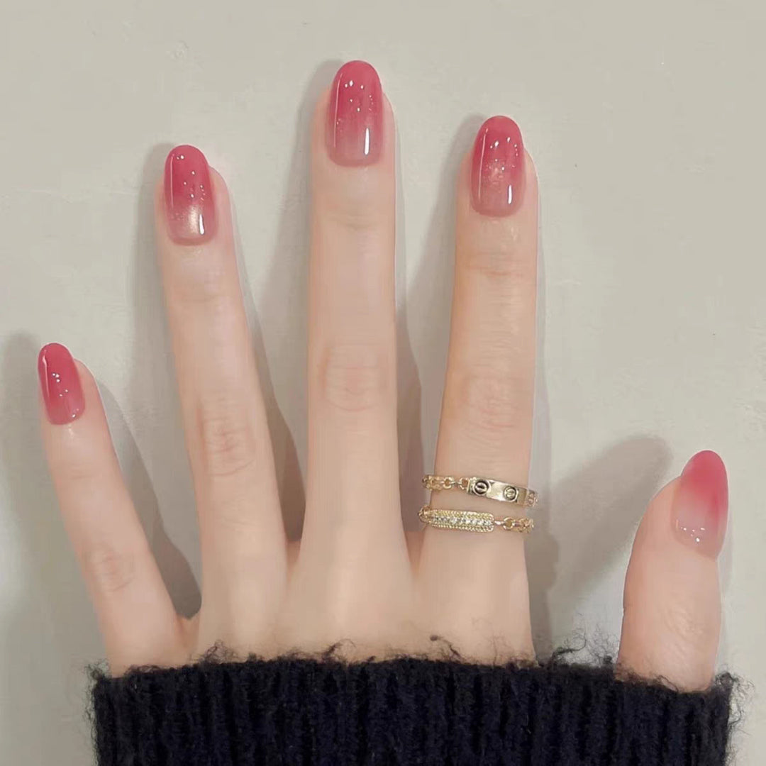 Artificial nails with elegant ombre effect Bowlift