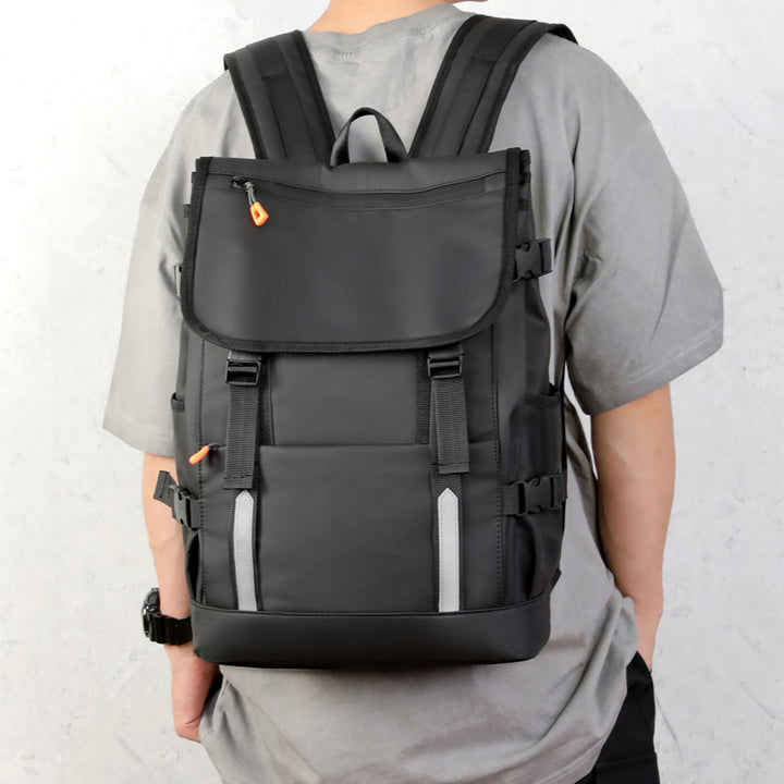 Versatile Expedition Backpack Bowlift