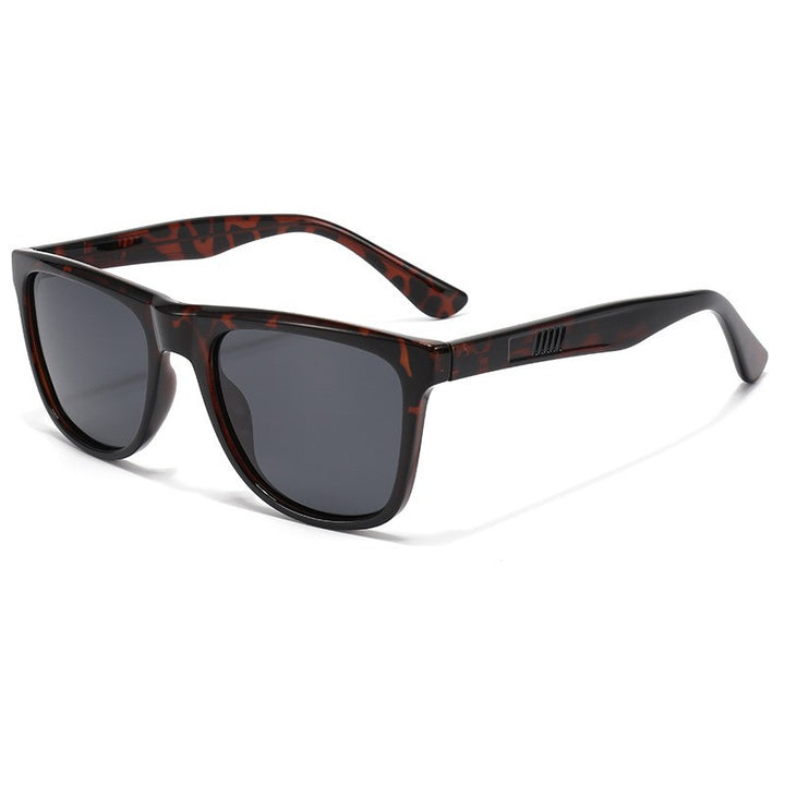 Women's sunglasses in striking vintage style Bowlift