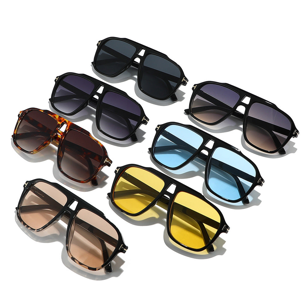 Fashionable Statement Sunglasses Bowlift