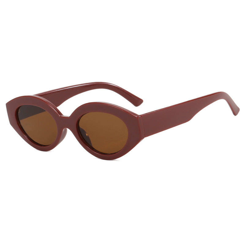 Ladies trendy cat-eye sunglasses with animal print Bowlift