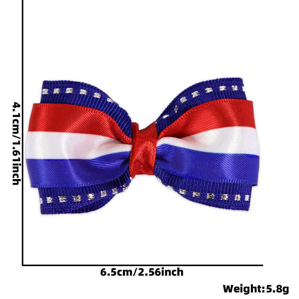 Ladies small pleated hair bow made of grosgrain ribbon with medium knot and mini alligator clip Bowlift
