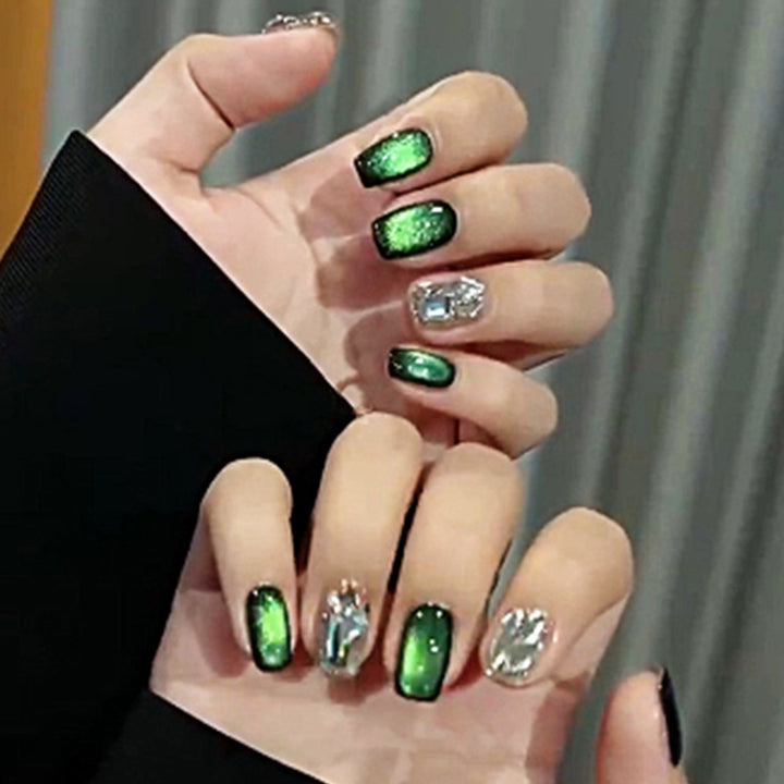 Glamorous nail extensions with creative glitter design Bowlift