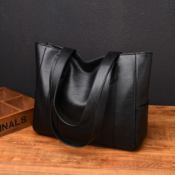 Stylish and Spacious Leather Bag Bowlift