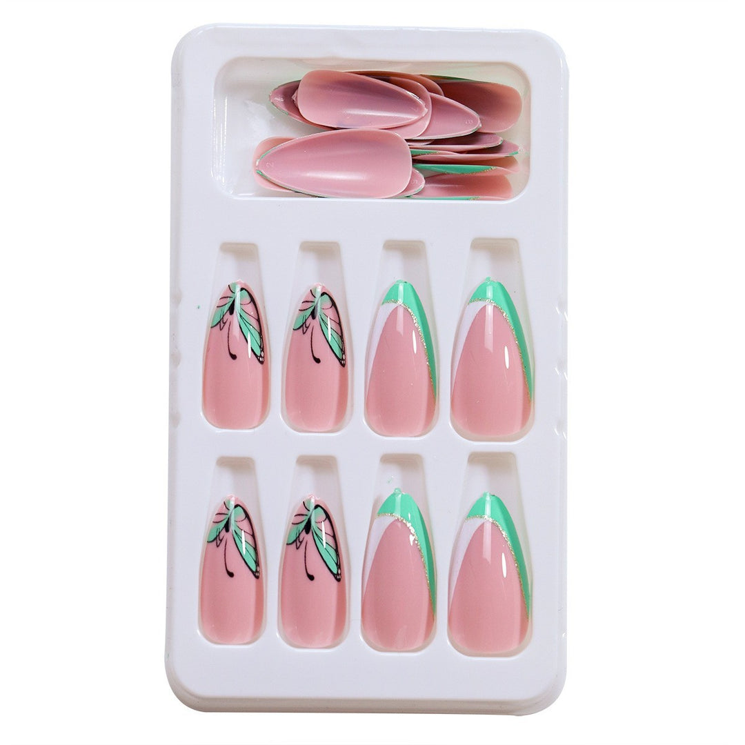Creative Press-On Nail Design Bowlift