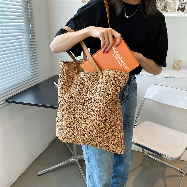 Hand-knotted tote bag made from natural materials Bowlift