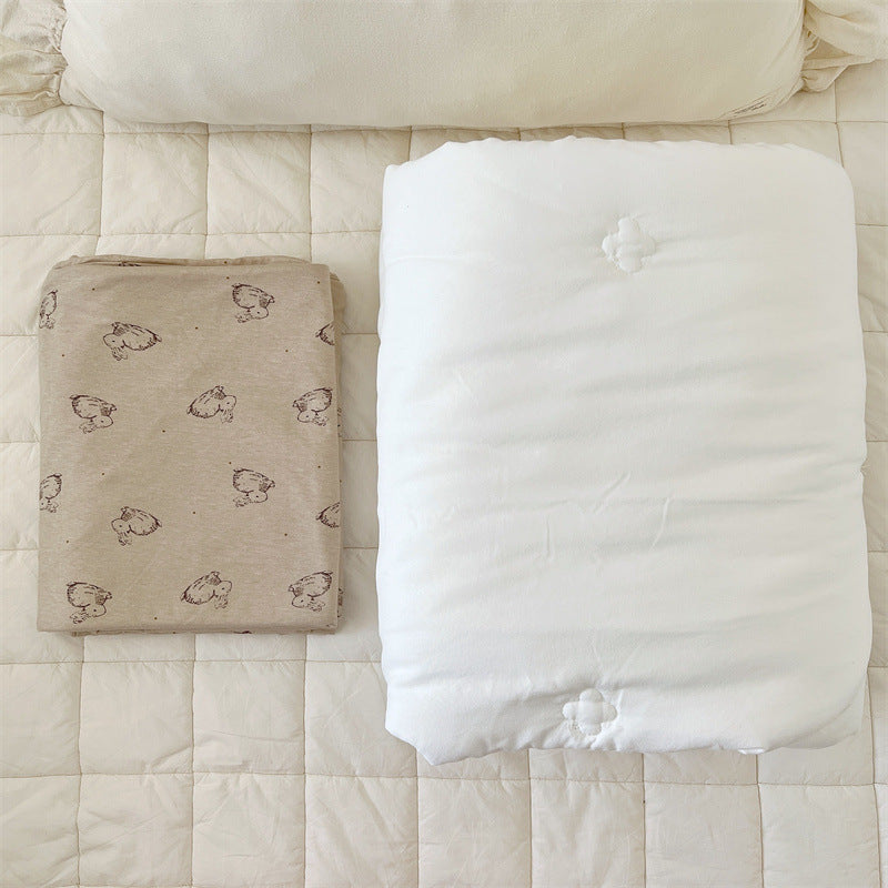 Unisex cotton pillowcase with cheerful bear design Bowlift
