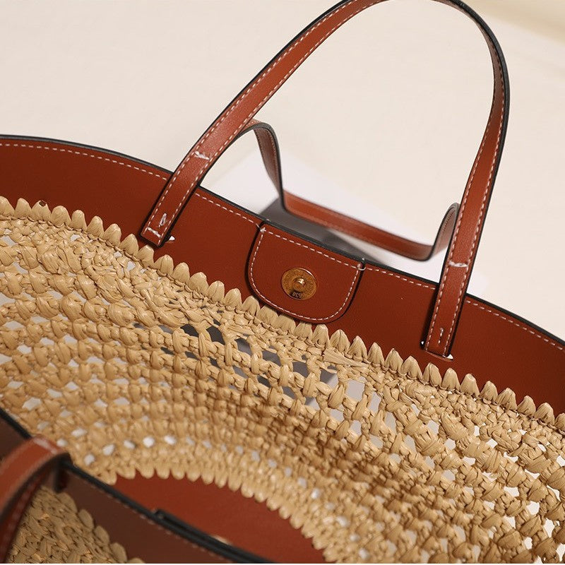 Handmade straw bag Bowlift