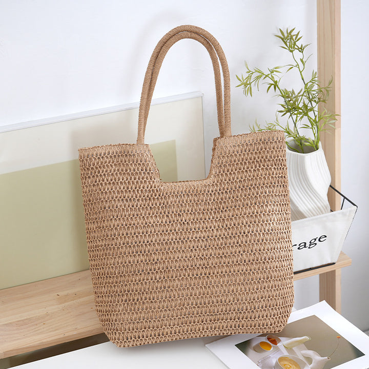 Handmade straw bag with modern design Bowlift