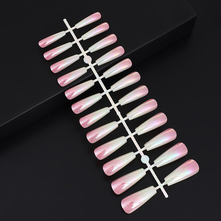 Artificial nails in modern glitter finish Bowlift