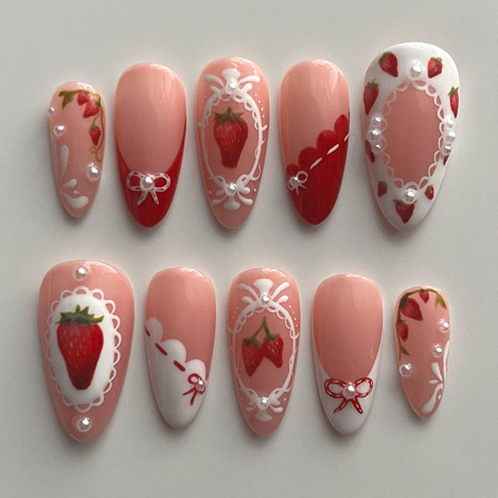 Artful nail extensions with strawberry motifs Bowlift