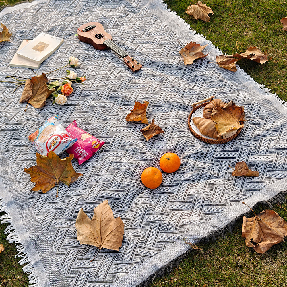 Cozy Outdoor Picnic Blanket