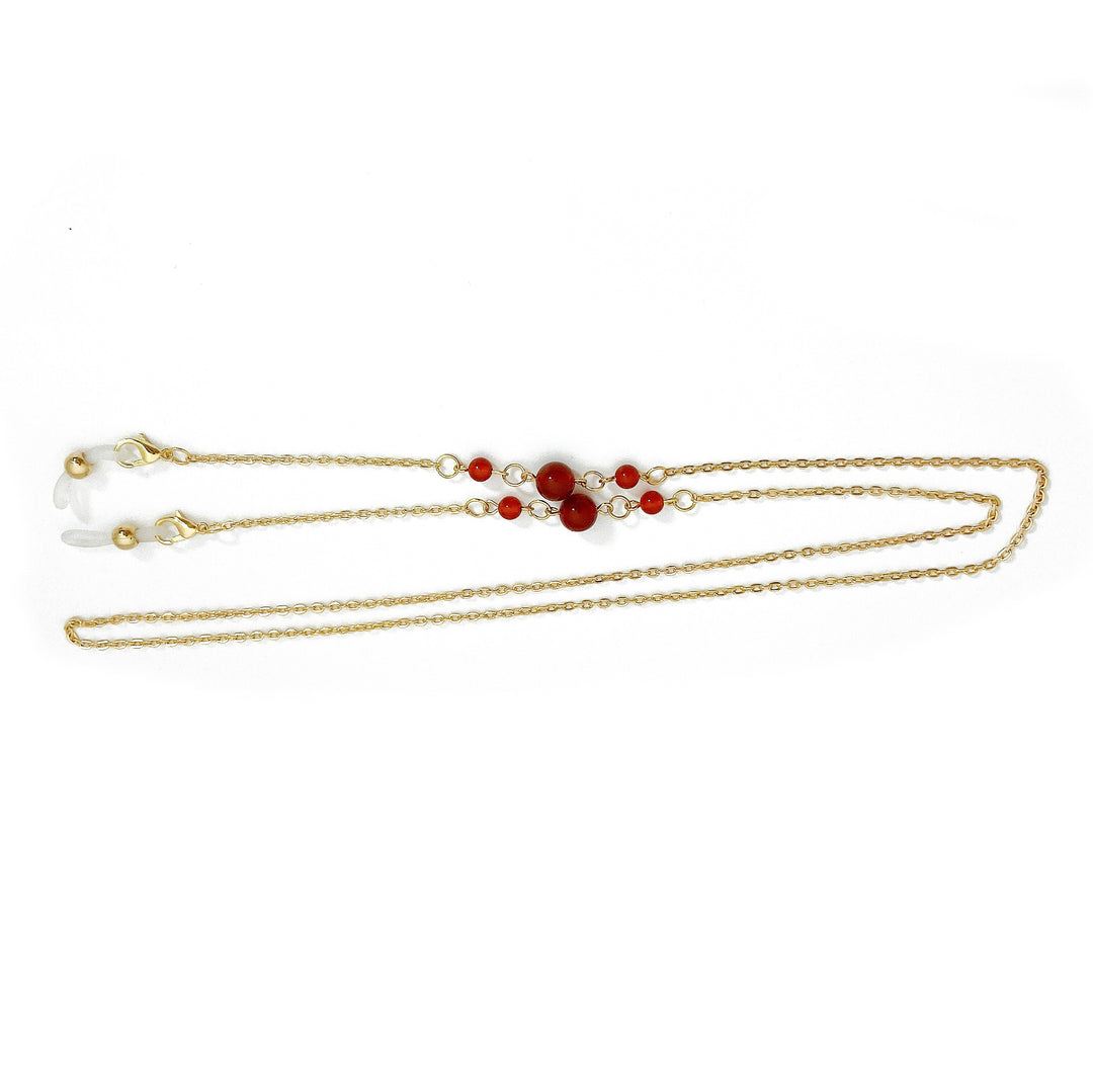 Elegant jewelry holder chain with red accents Bowlift