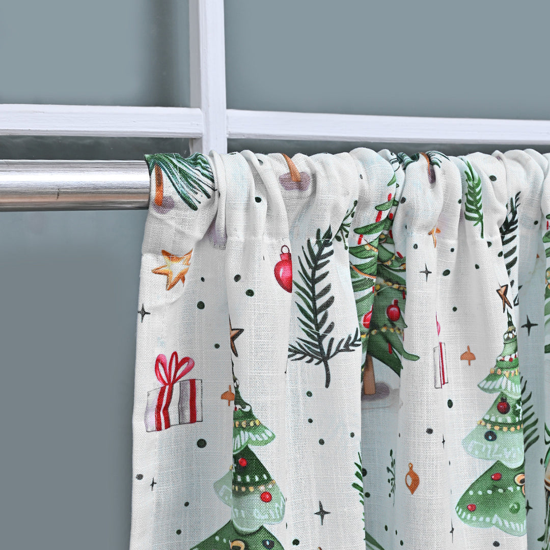 Festive Holiday Window Treatment