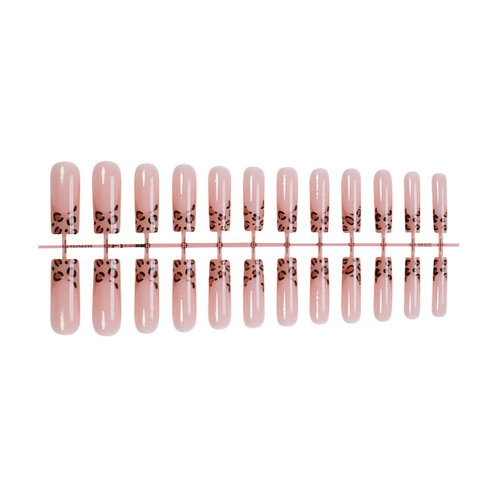 Stylish Leopard Print Press-On Nail Set Bowlift
