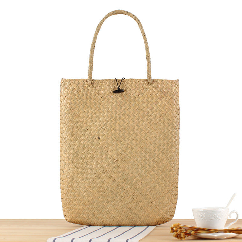 Generous basket bag with sealed closure Bowlift