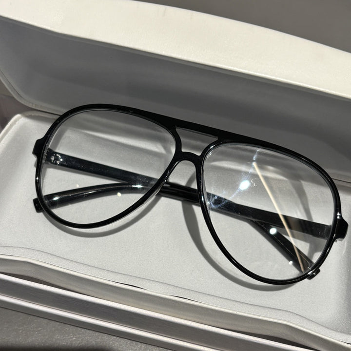 Retro Pilot Style Sunglasses Bowlift