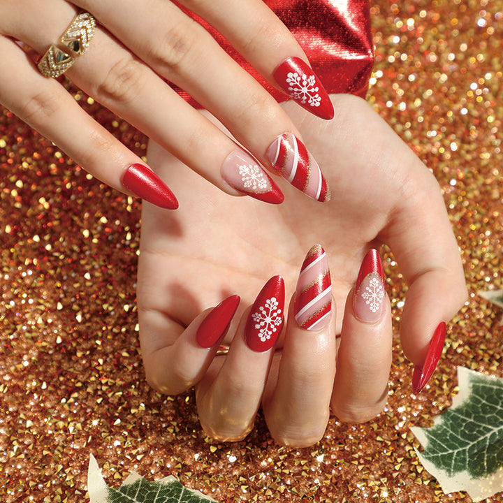 Artful nail art with floral 3D design Bowlift