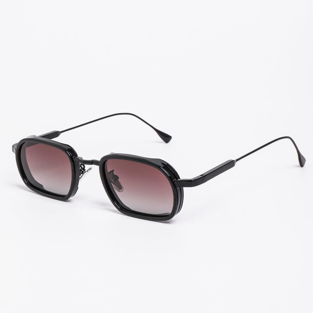 Women's stylish sunglasses with a sturdy metal frame and trendy lenses Bowlift