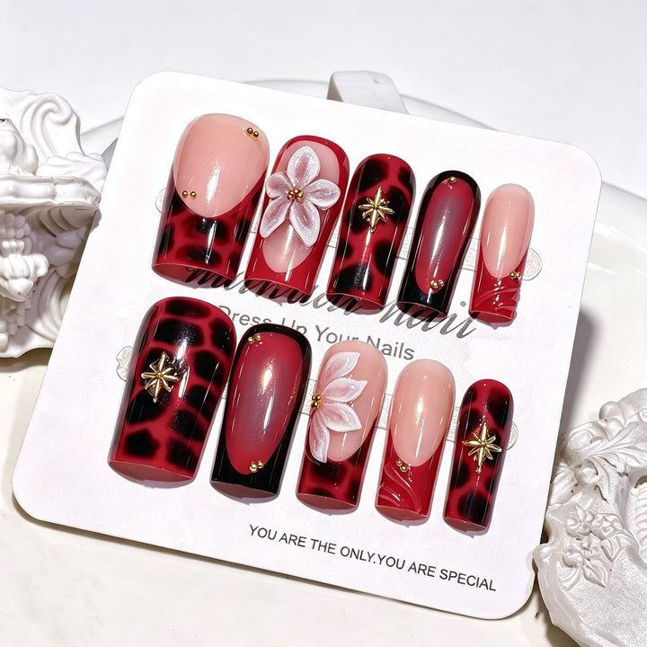 Artistic Floral Press-On Nail Set Bowlift