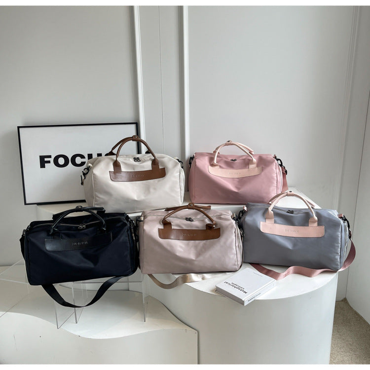 Practical Travel Bag Bowlift