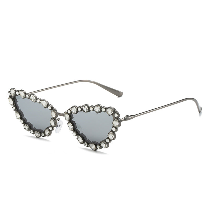 Heart-Shaped Rhinestone-Embellished Sunglasses Bowlift