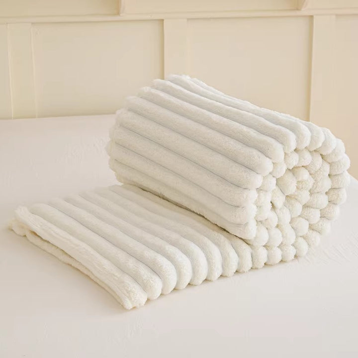 Women high-quality cuddle blanket with 3D structure Bowlift