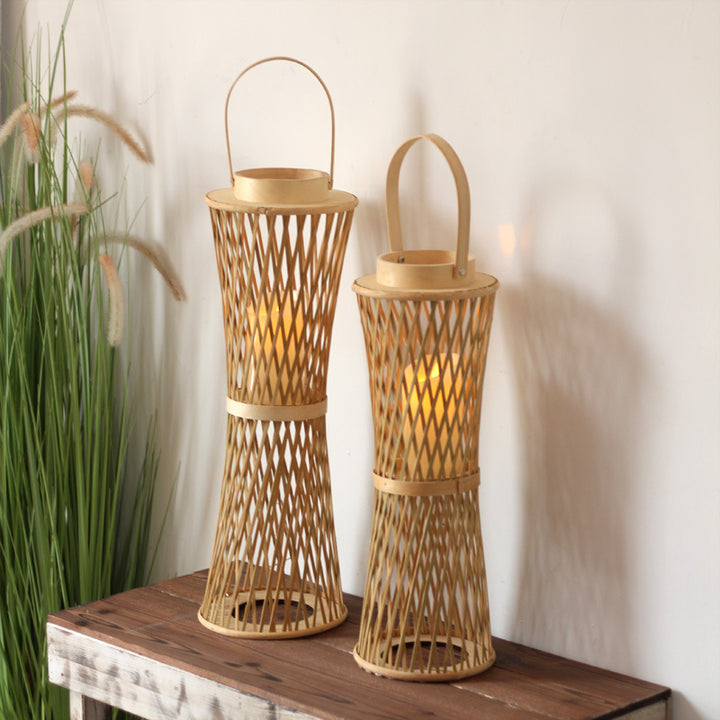 Elegant lamp stand made of woven material Bowlift