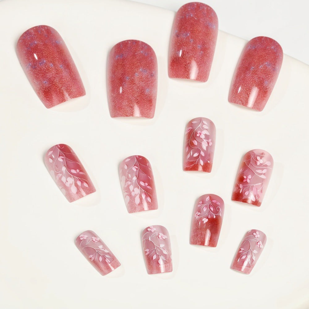 Artificial nails in elegant floral design Bowlift