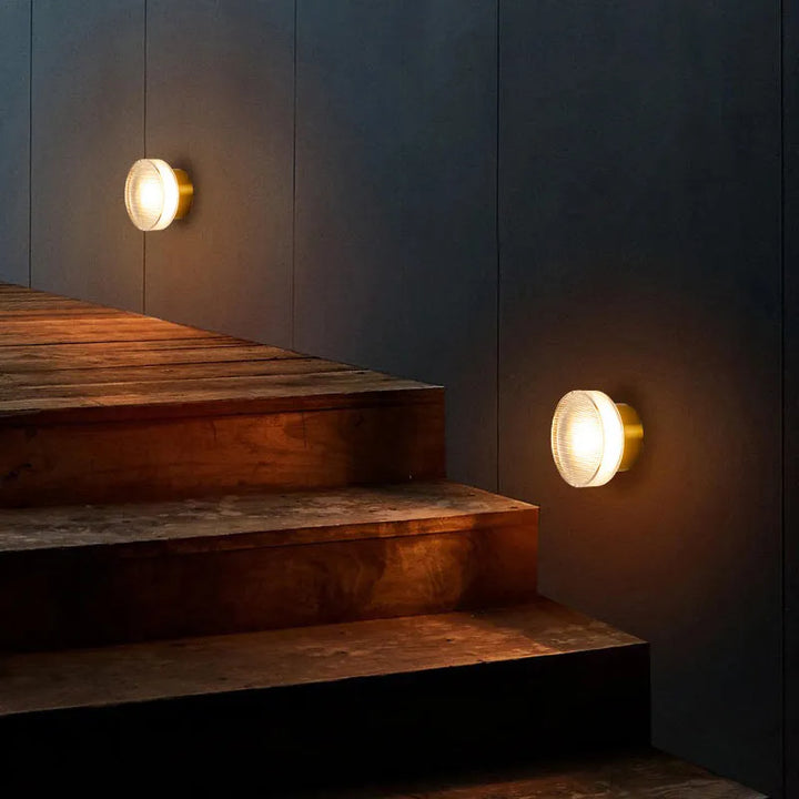 BowLift | Metal Wall Lamp Small Modern Bowl-shaped Design