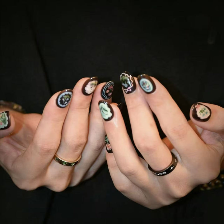 Artistic Themed Nail Design Collection Bowlift