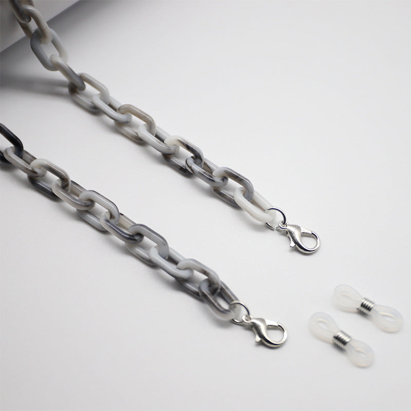 Fashionable Eyewear Chain Bowlift