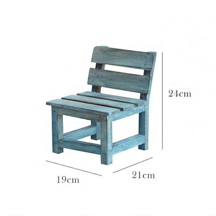 Miniature wooden chair Bowlift