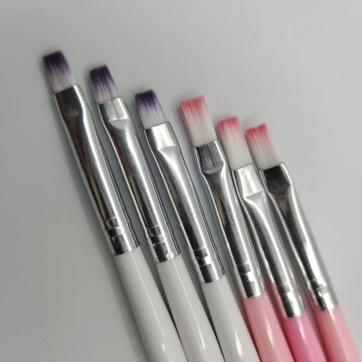 Precision Nail Art Flat Brush Bowlift