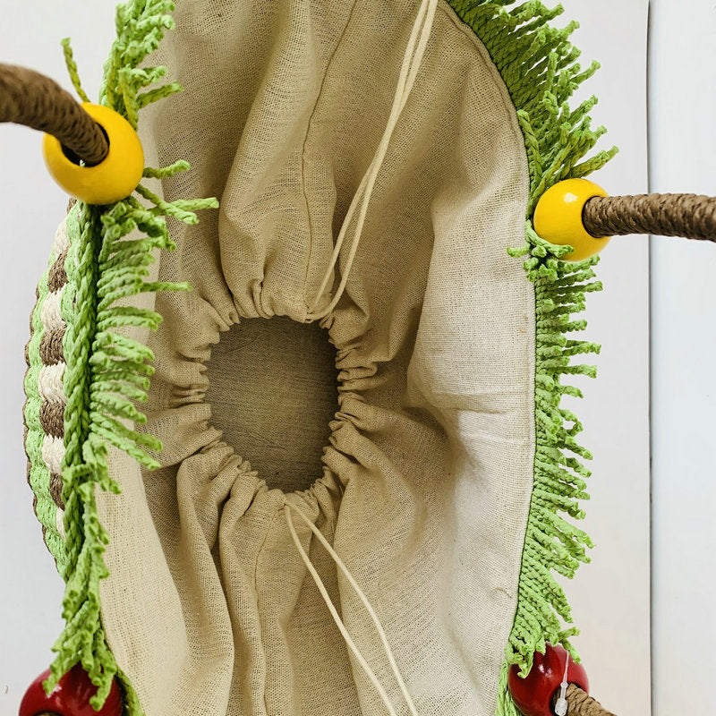 Generous braided tote bag with colorful fringed edge Bowlift