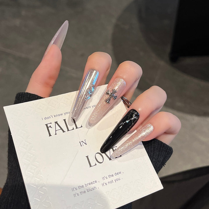 Glamorous 3D Nail Art Extensions Bowlift